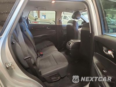 Zdjęcie 11 z 13 samochodu: 2018 KIA SORENTO LX VIN:5XYPG4A3XJG369034 - miniatura