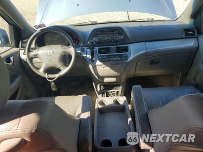 Zdjęcie 8 z 13 samochodu: 2010 HONDA ODYSSEY EXL VIN:5FNRL3H79AB102935 - miniatura