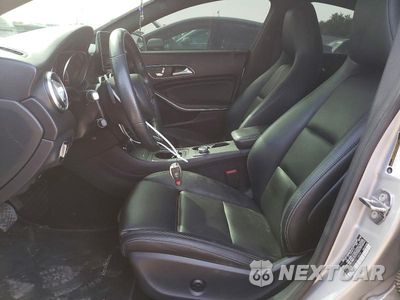 Zdjęcie 7 z 12 samochodu: 2019 MERCEDES-BENZ CLA 250 VIN:WDDSJ4EB6KN719479 - miniatura
