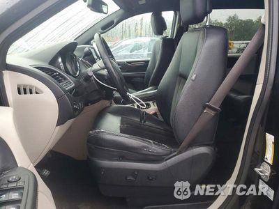 Zdjęcie 7 z 13 samochodu: 2017 DODGE GRAND CARAVAN SXT VIN:2C4RDGCGXHR827714 - miniatura