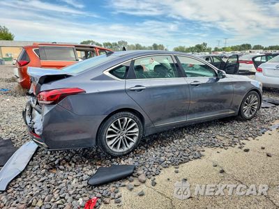 Trzecie zdjęcie samochodu z tyłu: 2015 HYUNDAI GENESIS 3.8L VIN:KMHGN4JE1FU046242 - miniatura
