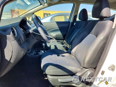 Zdjęcie 7 z 12 samochodu: 2014 NISSAN VERSA NOTE S VIN:3N1CE2CP0EL370722 - miniatura