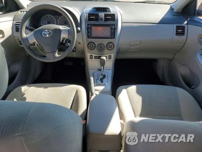 Zdjęcie 8 z 12 samochodu: 2012 TOYOTA COROLLA LE VIN:2T1BU4EE7CC834026 - miniatura