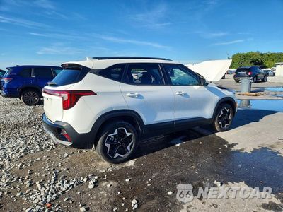 Trzecie zdjęcie samochodu z tyłu: 2025 KIA SELTOS S VIN:KNDEU2AA8S7760622 - miniatura