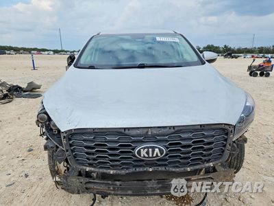 Piąte zdjęcie samochodu w środku: 2019 KIA SORENTO LX V6 VIN:5XYPG4A57KG564320 - miniatura