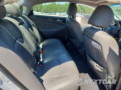 Zdjęcie 10 z 12 samochodu: 2011 HYUNDAI SONATA LIMITED 2.0T VIN:5NPEC4AB1BH251054 - miniatura