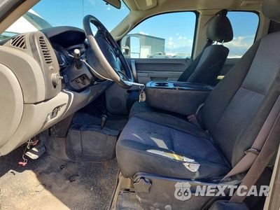Zdjęcie 7 z 12 samochodu: 2012 CHEVROLET SILVERADO K2500 HEAVY DUTY VIN:1GC2KVCG9CZ151685 - miniatura