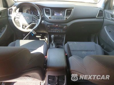 Zdjęcie 8 z 13 samochodu: 2017 HYUNDAI TUCSON VALUE VIN:KM8J3CA20HU568553 - miniatura