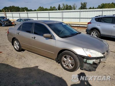 Czwarte zdjęcie samochodu z boku: 2006 HONDA ACCORD EX VIN:1HGCM56716A139125 - miniatura