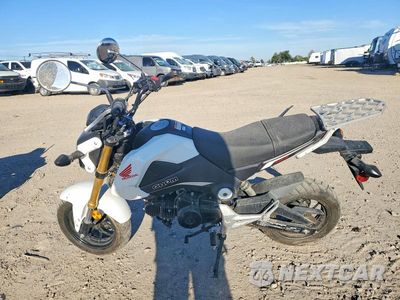 Trzecie zdjęcie samochodu z tyłu: 2015 HONDA MCYC 125 VIN:MLHJC6119F5104064 - miniatura