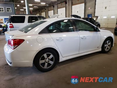 Trzecie zdjęcie samochodu z tyłu: 2014 CHEVROLET CRUZE LT VIN:1G1PC5SB8E7452688 - miniatura