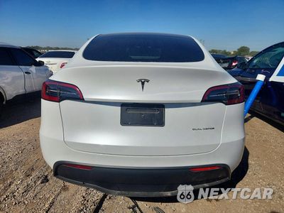 Zdjęcie 6 z 13 samochodu: 2024 TESLA MODEL Y VIN:7SAYGDEE4RA286847 - miniatura