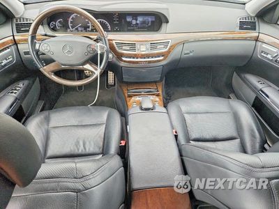 Zdjęcie 8 z 12 samochodu: 2011 MERCEDES-BENZ S 400 VIN:WDDNG9FB2BA366348 - miniatura