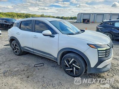 Czwarte zdjęcie samochodu z boku: 2025 NISSAN KICKS SV VIN:3N8AP6CA2SL380461 - miniatura
