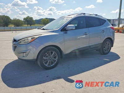 2015 HYUNDAI TUCSON SE KM8JUCAG4FU031058 - główne zdjęcie licytacji z USA - miniatura