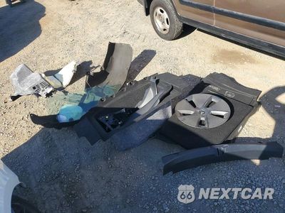 Zdjęcie 12 z 13 samochodu: 2023 TESLA MODEL 3 VIN:5YJ3E1EB2PF713184 - miniatura