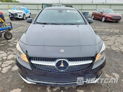 Piąte zdjęcie samochodu w środku: 2018 MERCEDES-BENZ CLA 250 4MATIC VIN:WDDSJ4GB1JN541265 - miniatura