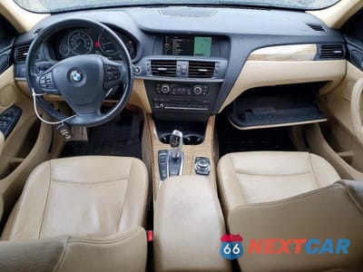 Zdjęcie 8 z 14 samochodu: 2013 BMW X3 XDRIVE28I VIN:5UXWX9C50D0A30432 - miniatura