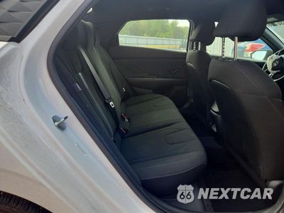 Zdjęcie 10 z 13 samochodu: 2025 HYUNDAI ELANTRA SEL SPORT VIN:KMHLM4DG1SU876941 - miniatura