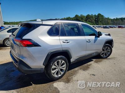 Trzecie zdjęcie samochodu z tyłu: 2022 TOYOTA RAV4 XLE PREMIUM VIN:4T3B6RFV2NU065675 - miniatura