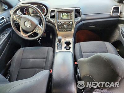 Zdjęcie 8 z 13 samochodu: 2017 JEEP GRAND CHEROKEE LAREDO VIN:1C4RJFAG4HC689571 - miniatura
