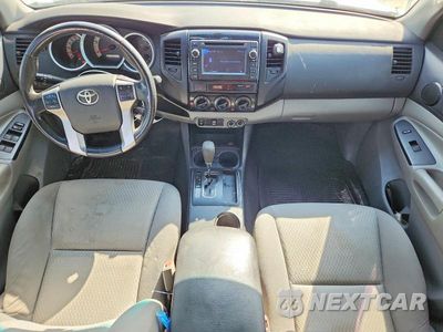Zdjęcie 8 z 12 samochodu: 2013 TOYOTA TACOMA DOUBLE CAB VIN:5TFJX4CN1DX022407 - miniatura