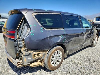 Trzecie zdjęcie samochodu z tyłu: 2022 CHRYSLER PACIFICA TOURING L VIN:2C4RC1BG3NR134190 - miniatura