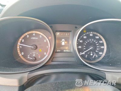 Zdjęcie 9 z 13 samochodu: 2017 HYUNDAI SANTA FE SPORT 2.4L VIN:5XYZTDLB1HG381155 - miniatura