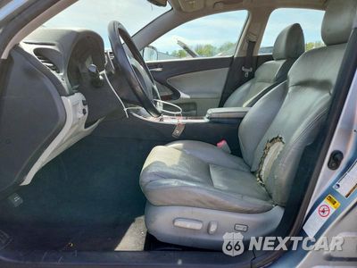 Zdjęcie 7 z 12 samochodu: 2008 LEXUS IS 250 VIN:JTHCK262185025658 - miniatura