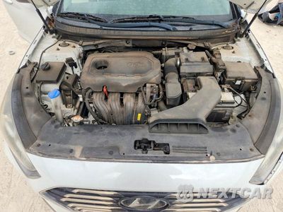 Zdjęcie 11 z 12 samochodu: 2018 HYUNDAI SONATA SE VIN:5NPE24AF3JH614751 - miniatura