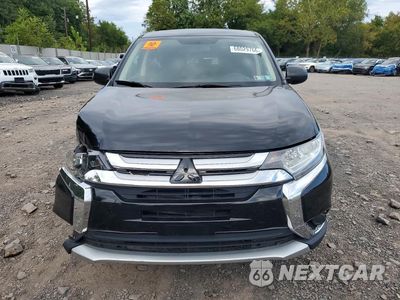 Piąte zdjęcie samochodu w środku: 2017 MITSUBISHI OUTLANDER ES VIN:JA4AZ2A30HZ056441 - miniatura