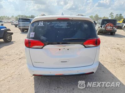 Zdjęcie 6 z 14 samochodu: 2017 CHRYSLER PACIFICA TOURING L VIN:2C4RC1BG1HR539663 - miniatura
