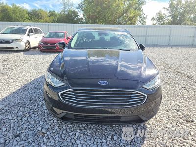 Piąte zdjęcie samochodu w środku: 2020 FORD FUSION SE VIN:3FA6P0HDXLR147224 - miniatura