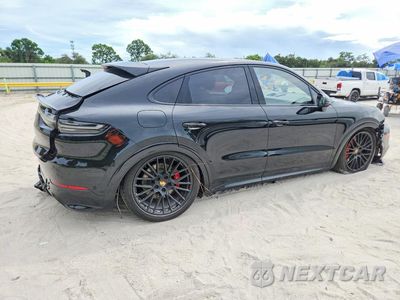 Trzecie zdjęcie samochodu z tyłu: 2023 PORSCHE CAYENNE GTS COUPE VIN:WP1BG2AYXPDA33190 - miniatura