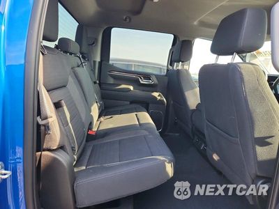 Zdjęcie 10 z 12 samochodu: 2023 GMC SIERRA K1500 ELEVATION-L VIN:3GTPUJEK5PG128792 - miniatura