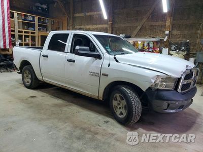 Czwarte zdjęcie samochodu z boku: 2017 RAM 1500 ST VIN:3C6RR7KTXHG556179 - miniatura