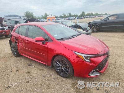 Czwarte zdjęcie samochodu z boku: 2023 TOYOTA COROLLA XSE VIN:JTNC4MBE5P3204993 - miniatura