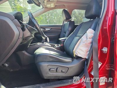 Zdjęcie 7 z 14 samochodu: 2017 NISSAN ROGUE SL VIN:JN8AT2MV8HW279692 - miniatura