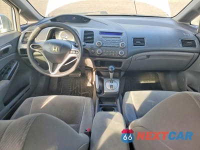 Zdjęcie 8 z 12 samochodu: 2009 HONDA CIVIC LX VIN:2HGFA16539H326434 - miniatura