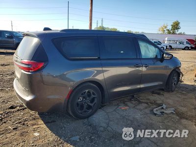 Trzecie zdjęcie samochodu z tyłu: 2023 CHRYSLER PACIFICA HYBRID TOURING L VIN:2C4RC1L71PR501539 - miniatura