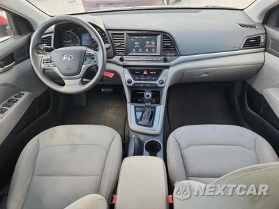 Zdjęcie 8 z 12 samochodu: 2017 HYUNDAI ELANTRA SE VIN:5NPD84LFXHH029831 - miniatura