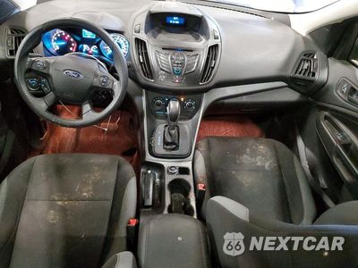Zdjęcie 8 z 13 samochodu: 2013 FORD ESCAPE S VIN:1FMCU0F73DUA96786 - miniatura