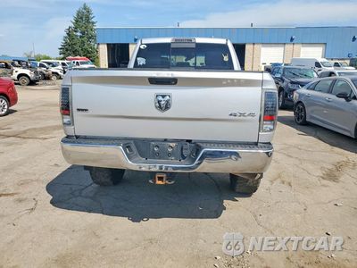 Zdjęcie 6 z 12 samochodu: 2013 RAM 2500 SLT VIN:3C6TR5DTXDG550528 - miniatura