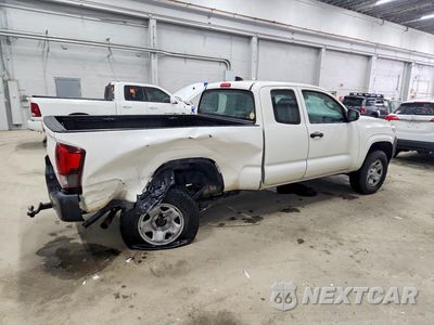 Trzecie zdjęcie samochodu z tyłu: 2018 TOYOTA TACOMA SR VIN:5TFRX5GN7JX124146 - miniatura