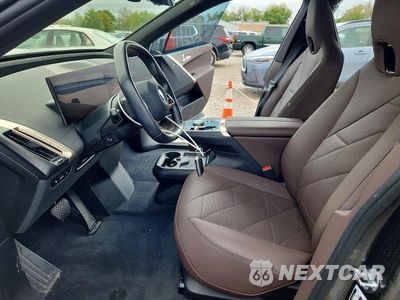 Zdjęcie 7 z 13 samochodu: 2024 BMW IX XDRIVE50 VIN:WB523CF06RCP13467 - miniatura