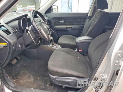 Zdjęcie 7 z 12 samochodu: 2013 KIA SOUL + VIN:KNDJT2A69D7587712 - miniatura