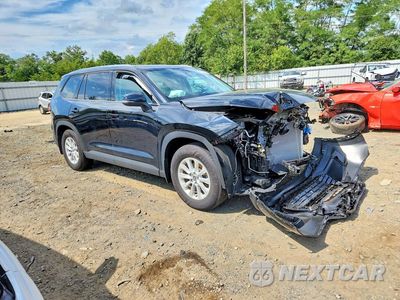 Czwarte zdjęcie samochodu z boku: 2026 TOYOTA GRAND HIGHLANDER XLE VIN:5TDAAAB54TS105660 - miniatura