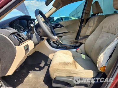 Zdjęcie 7 z 12 samochodu: 2016 HONDA ACCORD LX VIN:1HGCR2F36GA046597 - miniatura