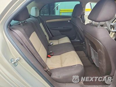 Zdjęcie 10 z 12 samochodu: 2012 CHEVROLET MALIBU LS VIN:1G1ZB5E05CF229548 - miniatura