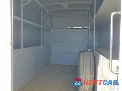 Zdjęcie 10 z 13 samochodu: 2020 CHEVROLET EXPRESS 3500 VIN:1GB0GRFG3L1261470 - miniatura